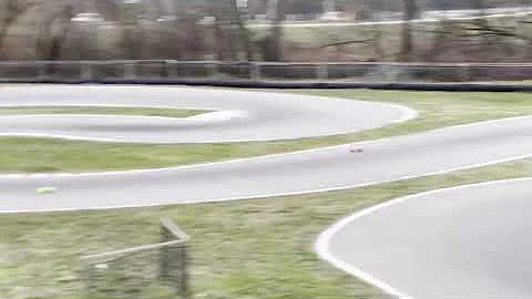 Xray T4 2020 contre Aweso 2020 avec Cedric au Racg.