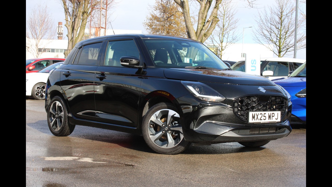 MX25 WPJ Suzuki Swift Ultra 1.2 MHEV 5dr Super Black Pearl 2025