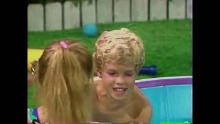 Barney - A Day At The Beach Pool Scene 60P