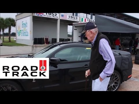 Videó: Mi volt Carroll Shelby szívbetegsége?