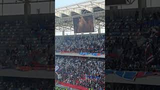 Steaua - Oțelul. Jucătorii Au Salutat Replica Trofeului Cupei Campionilor.