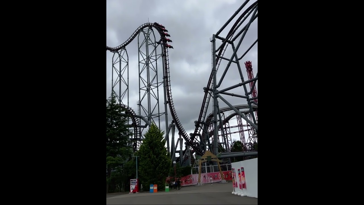 Eejanaika, Fuji-Q Highland 