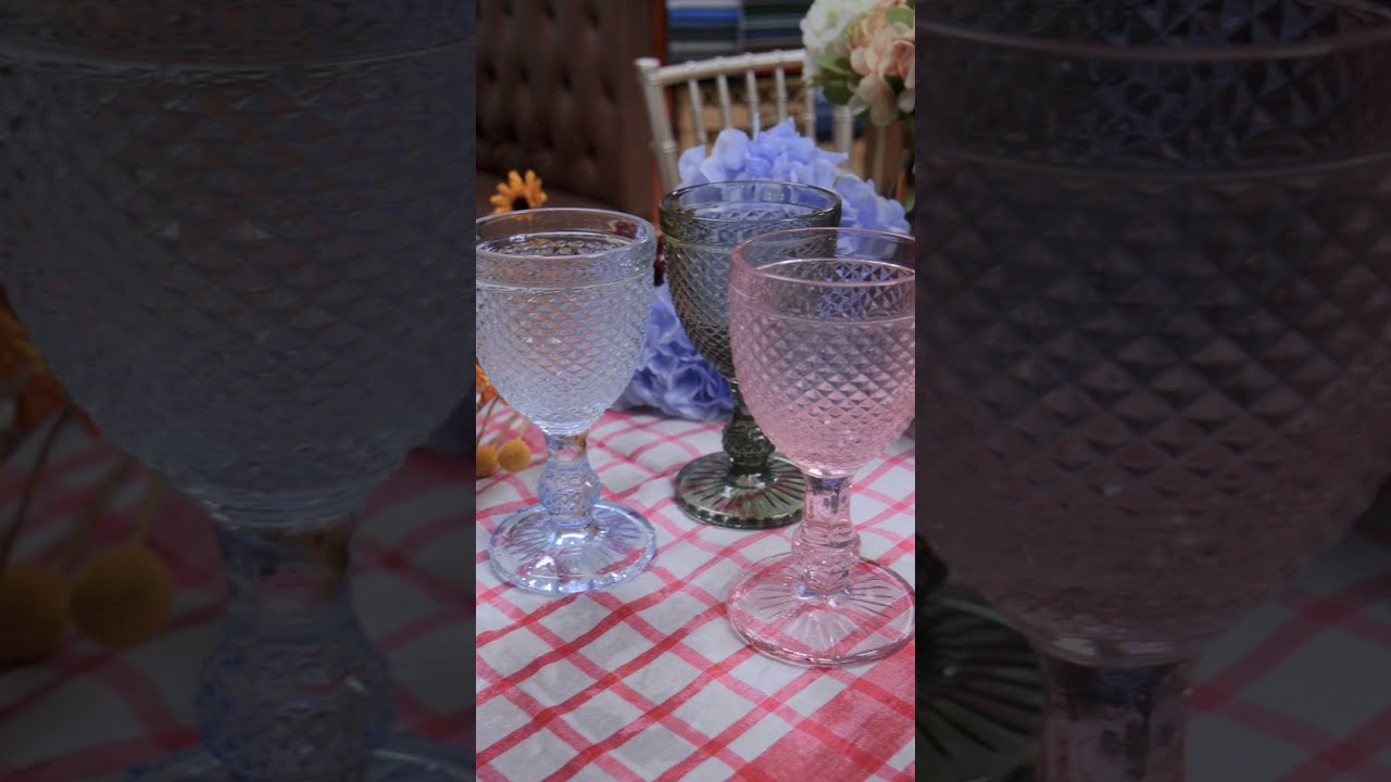 Customized color glass goblet series for restaurant,banquet,wedding or party!contact to know more.