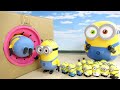 Various Size of Minions Kevin, Bob, Stuart GO into Pink Takilong