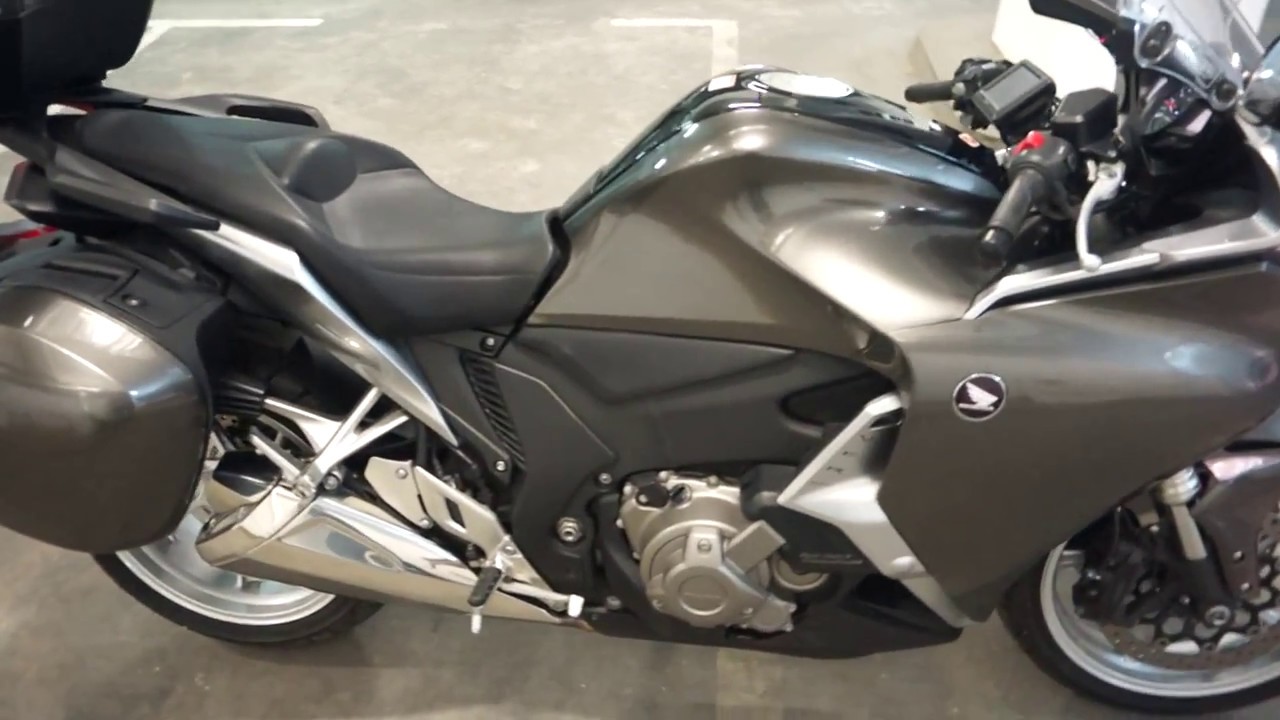 Honda vfr1200fd обзор