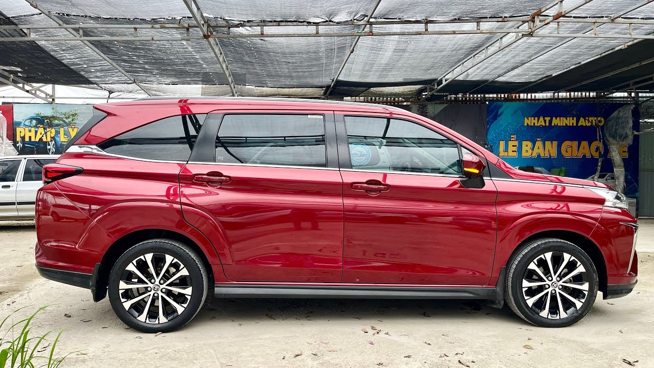 Báo giá trực tiếp xe Toyota Veloz Cross Top 2022, 1 chủ từ mới, chạy hơn 6 vạn km. Chỉ nhỉnh 500 tr