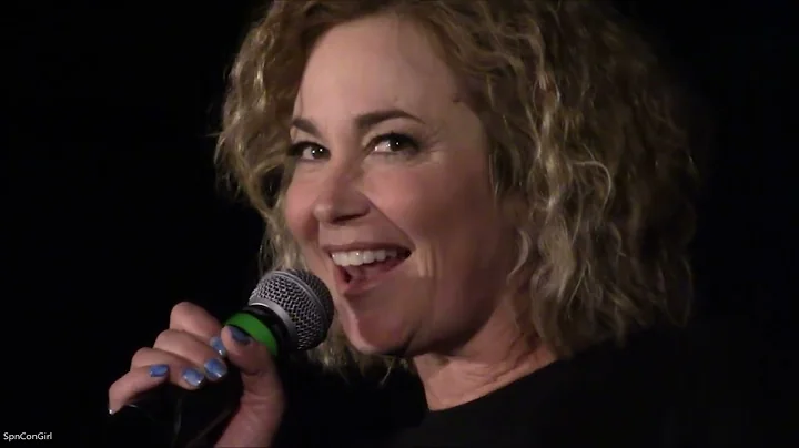 Kim Rhodes sings Be Me NJCon 2022 Supernatural SNS...