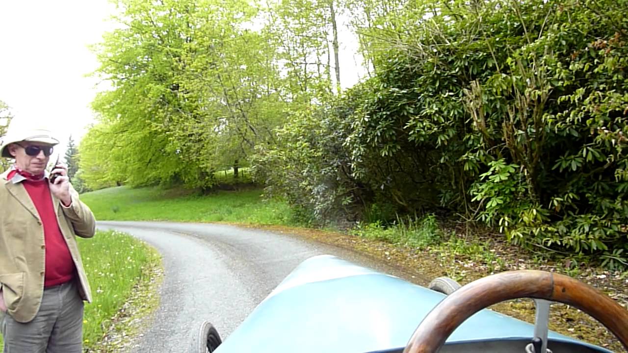 Arthur Gibson ascends Llysdinam HIll in GN
