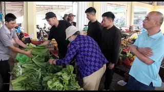 Xuyên việt T33 Chợ Phiên Biên Giới Campuchia Trao 18 Phần Quà. Nguyễn Tất Thắng