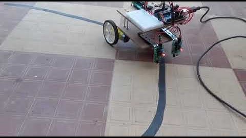 Line Follower Robot using Arduino - Project assignment for Skyfi Labs online course - by (khyathi)