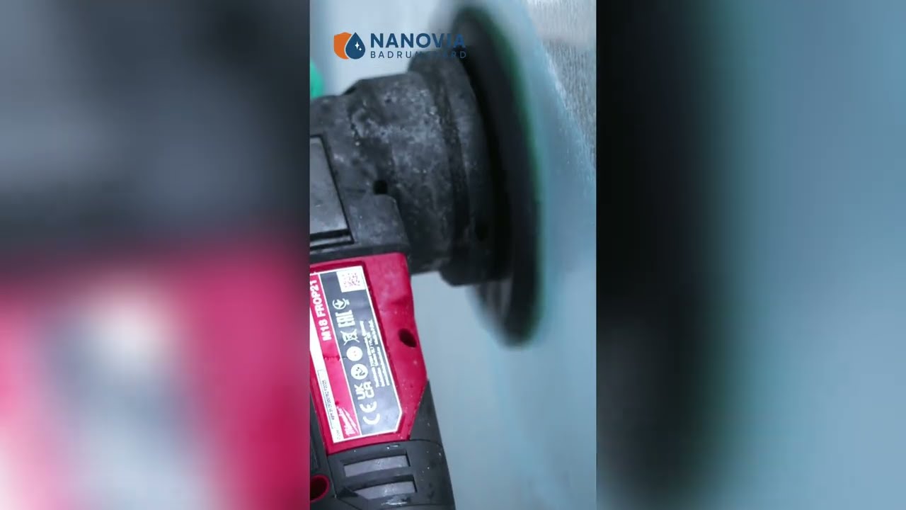 Professionell Badrumsrengöring på djupet med nanotekniskt ytskydd