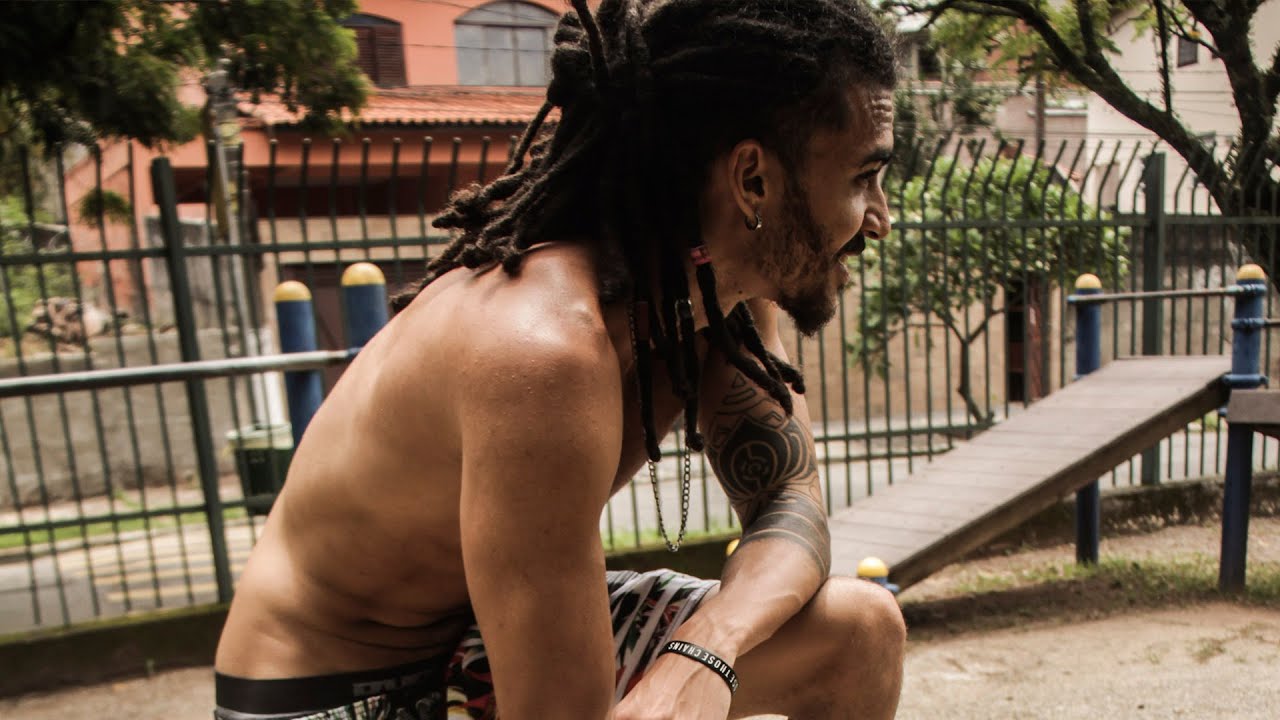 PAPO SUPERFICIAL (Stories do Froid) prod. DEMARK