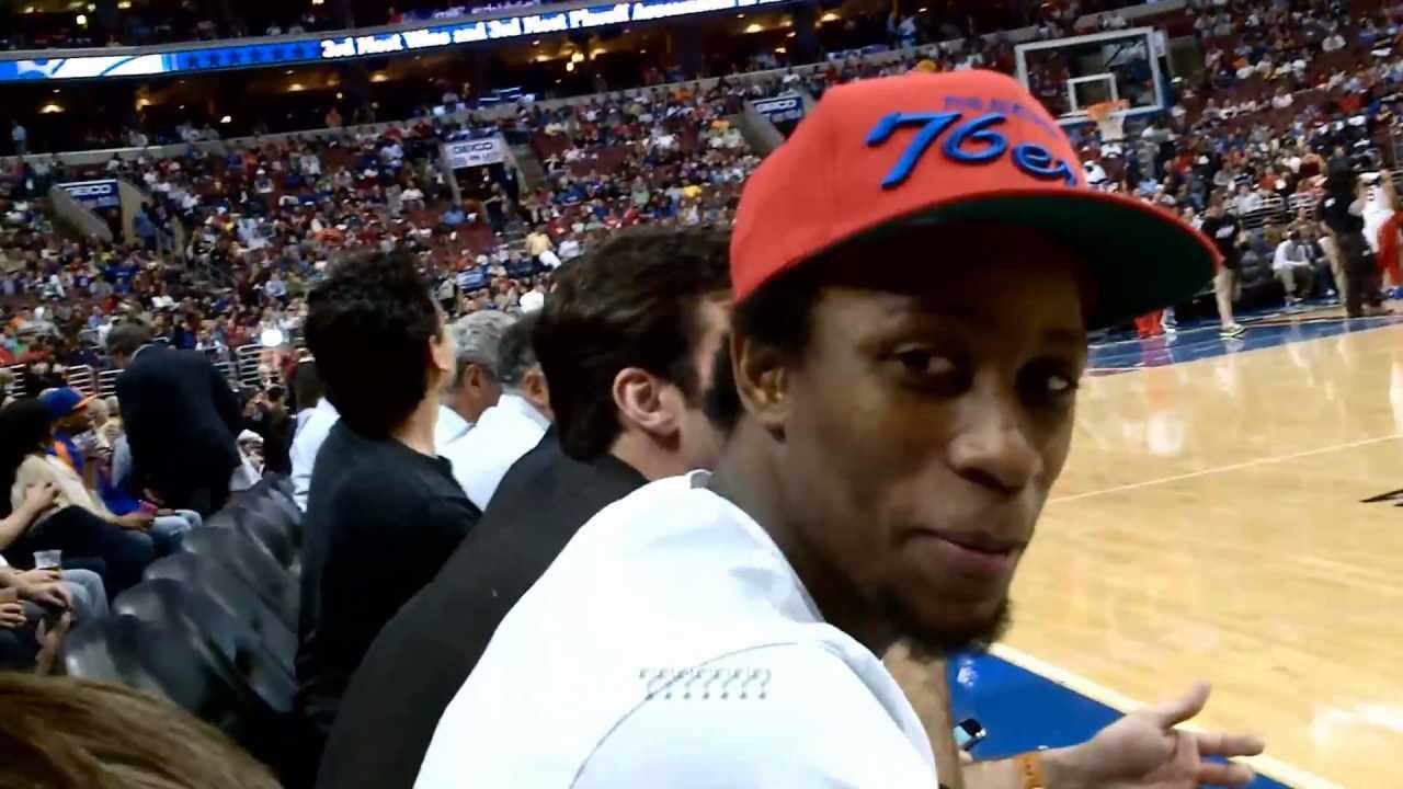 Scott Hartnell Goes To A 76ers Game