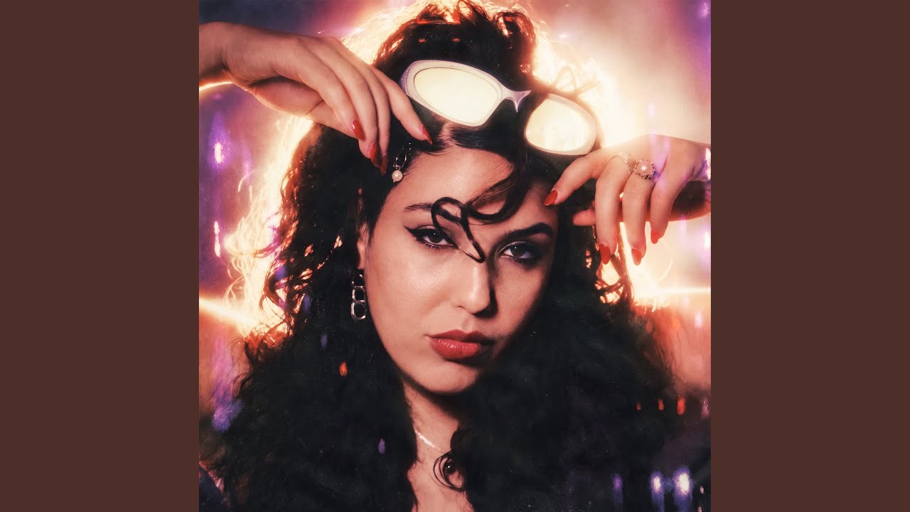 Assista a OBSESSION no YouTube Assista a OBSESSION no YouTube
