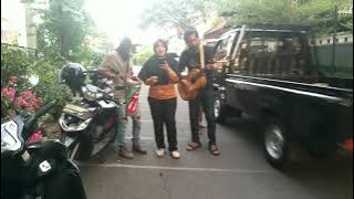 Viral !!! Assalamualaik Ya Wazir oleh pengamen jalanann Noneng Iyan dan Dani