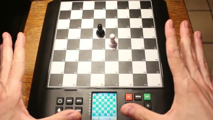 ChessMan Elite: The new chess computer unboxing and review with a kid -  YouTube