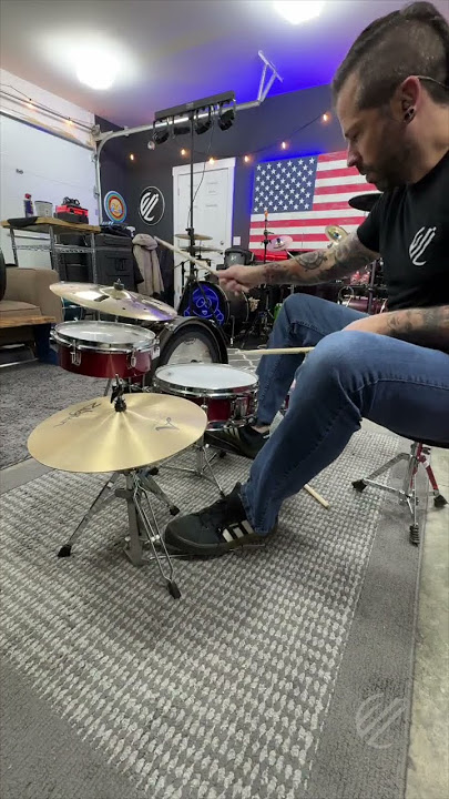 Download lagu The LOWEST Drums! #drums #everythingwitheric #ericlovley