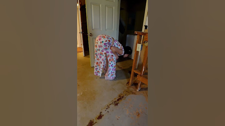 SHE WAS SO SCARED! 🐀🤣 #funnyvideos #funnyshorts #prank #lol #shortsyoutube