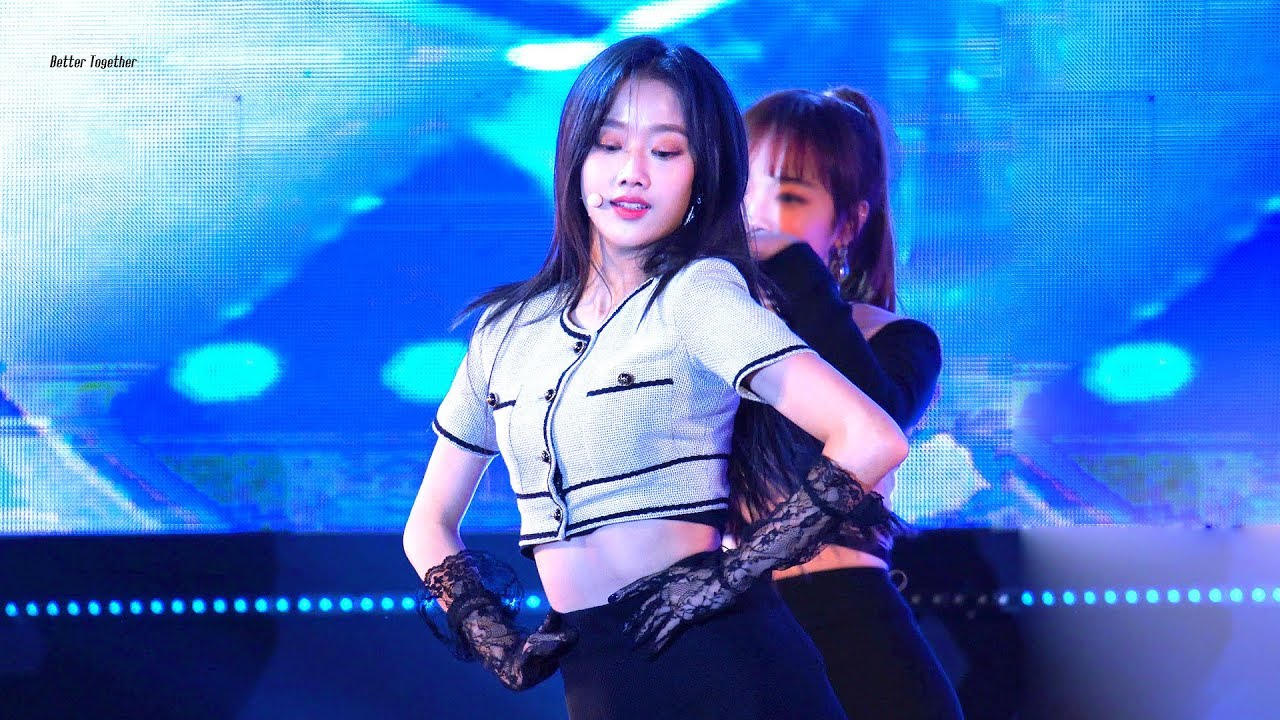 181021 에이프릴(April) SBS 파워업 콘서트 '예쁜 게 죄(Oh! My Mistake)' 나은(NAEUN) 직캠 by 김이모 - 4K