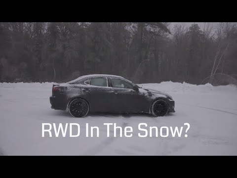 How is the RWD Lexus IS250 in the snow?