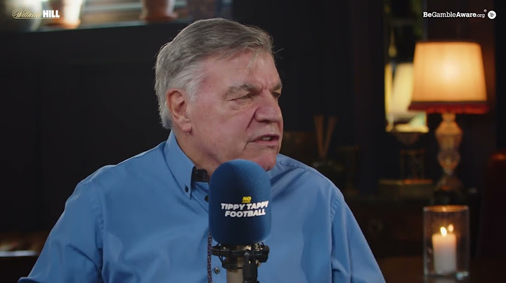 “VAR IS A FARCE!” - Sam Allardyce reacts to PSG vs Newcastle penalty decision 🤬