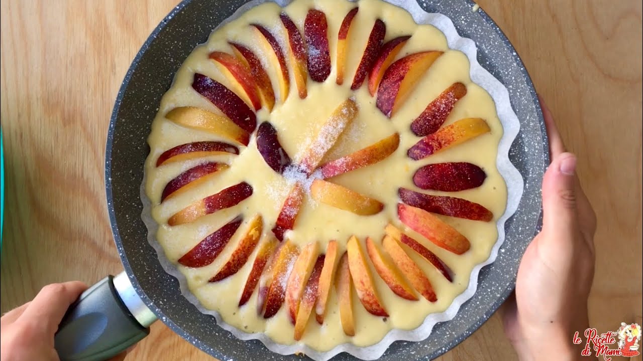 Он готовится за 5 минут, без духовки, без молока, без масла: персиковый торт, в сковороде 🍑BRILLIANT