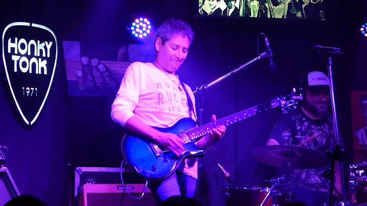 Pat Tomaselli - "Learning To Say Goodbye" Live