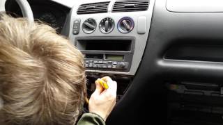 Honda Civic EP4 dashboard center panel removal Honda Civic EP4 dashboard center panel removal