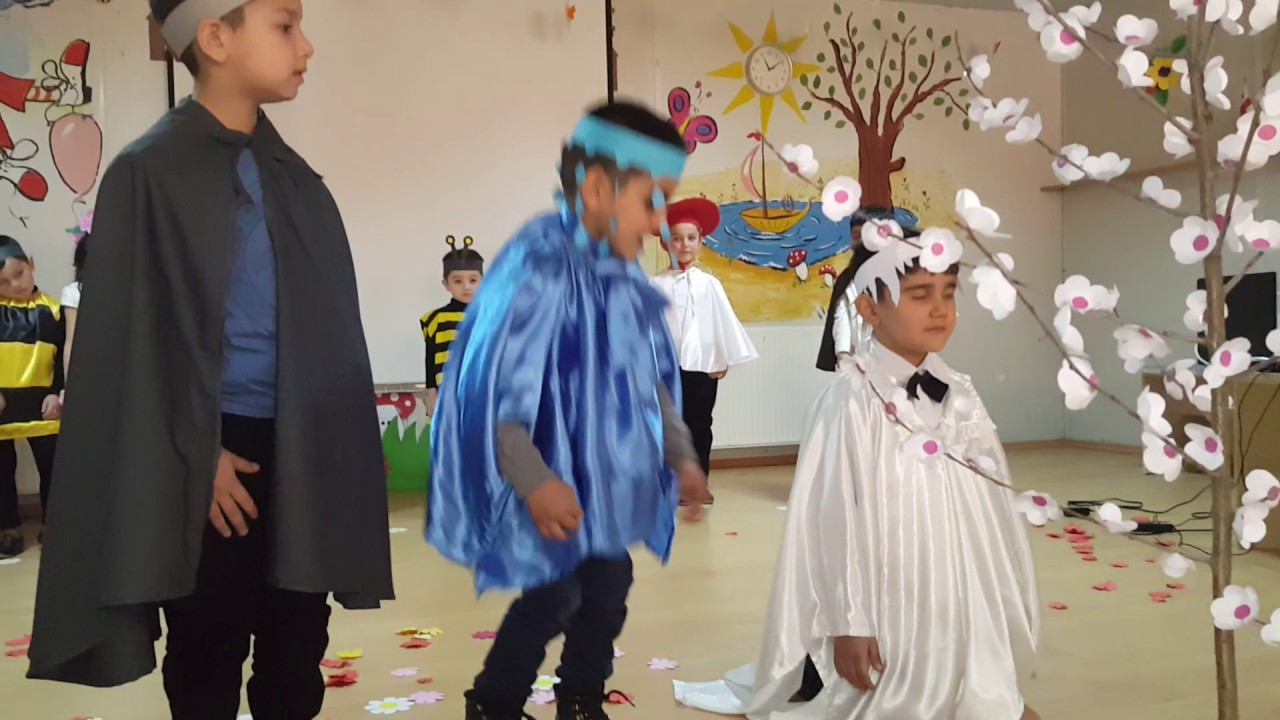 დედის დღისადმი მიძღვნილი საზეიმო ღონისძიება