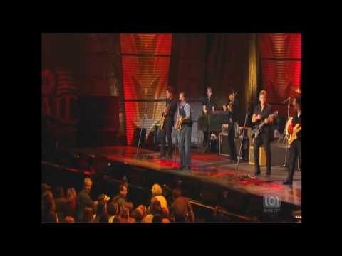 John Mellencamp Troubled Land Live Farm Aid 2009 St Louis, MO Verizon Wireless Amphitheater