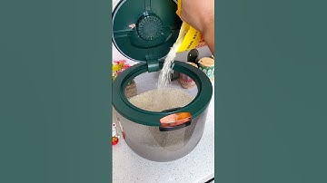 Hộp đựng gạo có nắp đậy thiết kế thông minh