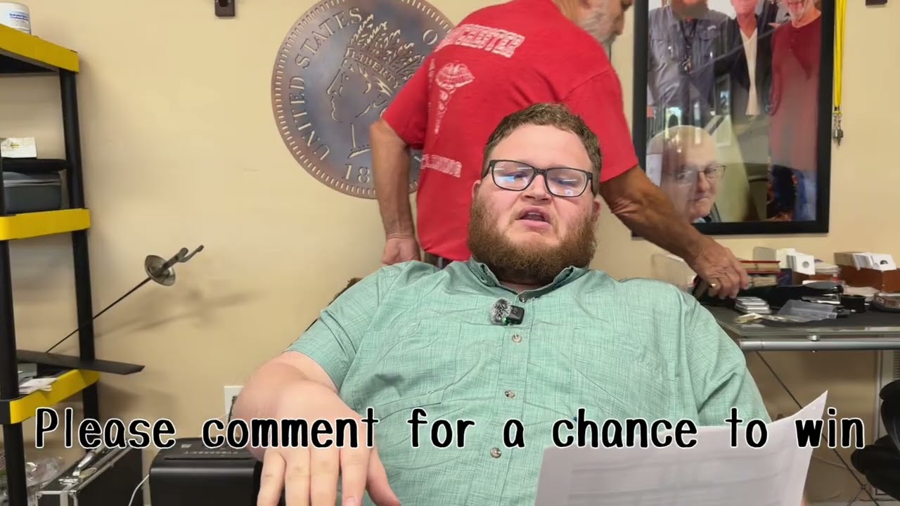 В местных магазинах монет он рассказывает, почему платит столько-то, о оптовых ценах и многом дру...