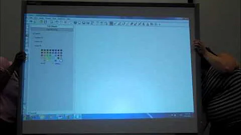 Easy Steps to Set Up Your Smart Board and Projector