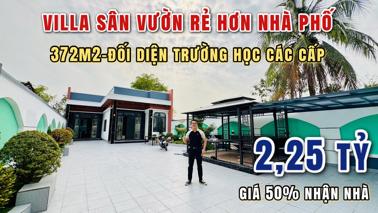 ‼️BÁN VILLA SÂN VƯỜN GIÁ RẺ HƠN NHÀ PHỐ Diện Tích Lớn 372m2 Thổ Cư-Đối Diện Trường Học 100m ĐT835B