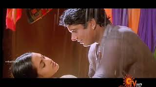 Love feel song 😩😩😩😩kai kaiya vachu aluthikathi kannil kanna vachu kalandhu kadi...