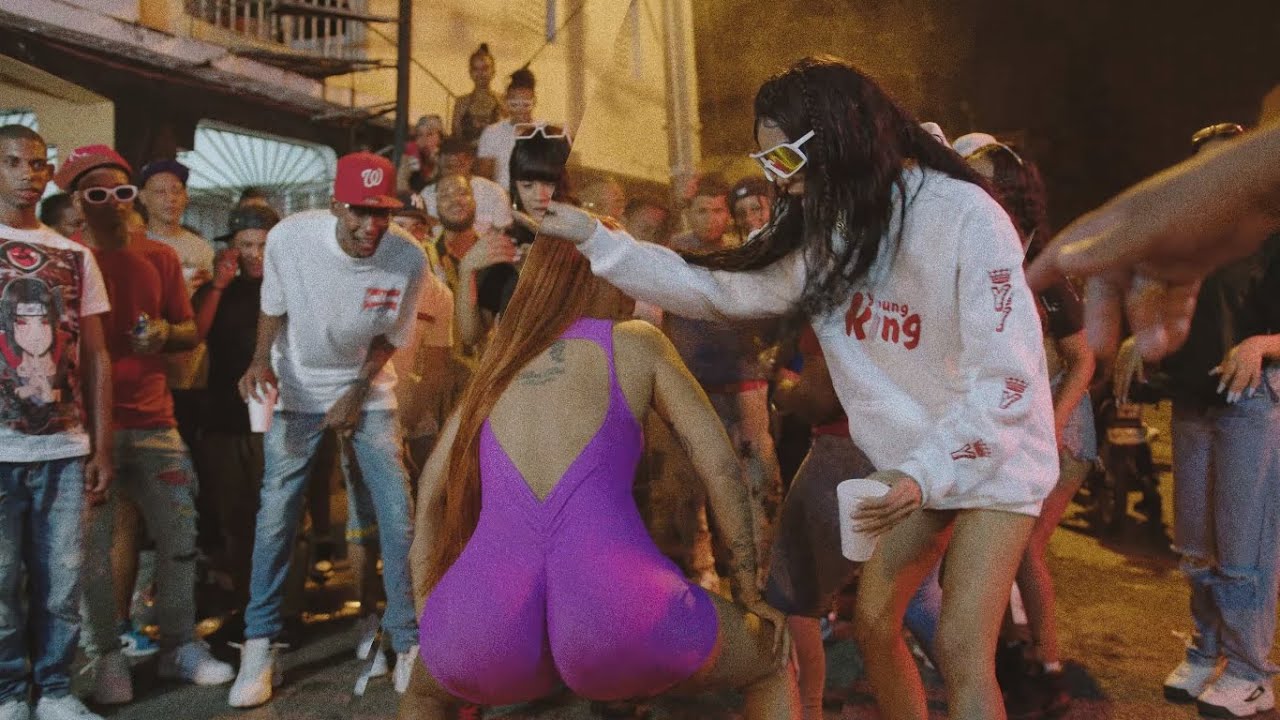Watch Queen Nessy - BELICO "PELUCHE" (VIDEO OFICIAL) on YouTube Watch Queen Nessy - BELICO "PELUCHE" (VIDEO OFICIAL) on YouTube