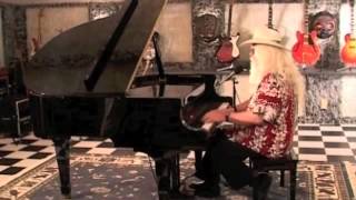 Leon Russell - Lady Blue - Leon And His Piano chords