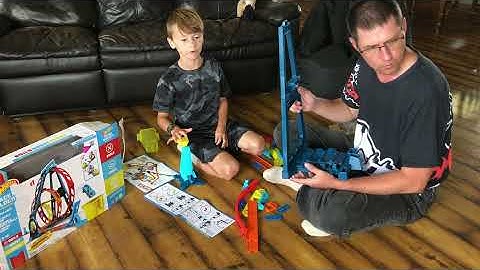 Hot Wheels Triple Loop Track Build & Play