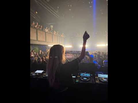 Deborah De Luca ft. Evangelìa - Fotiá