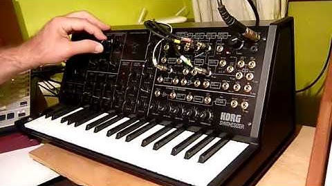 Korg MS 20 mini test trigger the filter by my friend Barrote.