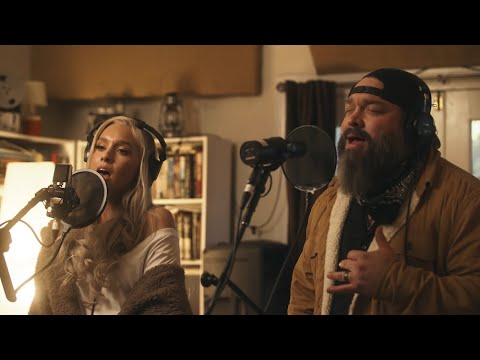 Shallow - Lady Gaga /Bradley Cooper from A Star is Born (Live Performance by Charlotte Summers)