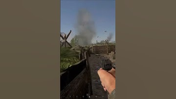 Remember, switching to your pistol is always faster than reloading | Hell Let Loose (PS5)