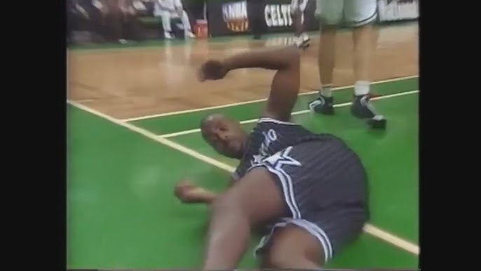 Dennis Scott Advances to Final Round of 1996 NBA 3pt. Shootout 