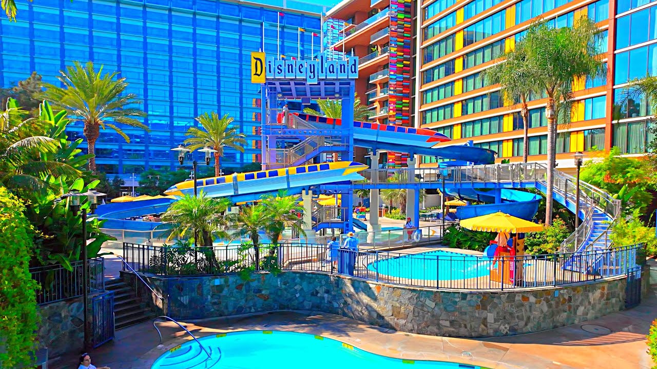 [2024] 4K Disneyland HOTEL Resort Walkthrough - New DVC Tower, Bars, Stores, Restaurants & More