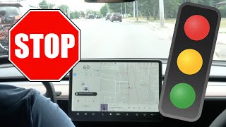 Tesla Stop Sign  and Stop Light   Traffic Control - Software version  2020.20.13