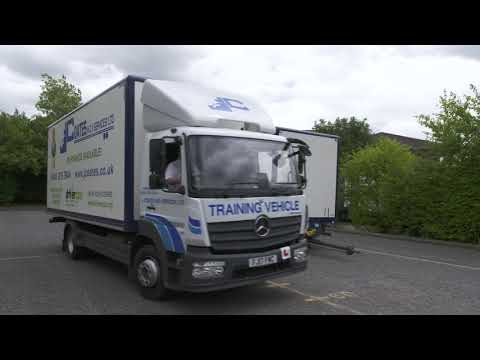 coupling and uncoupling exercise for category C+E driving test
