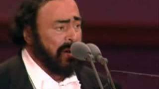 Caruso / Ti voglio bene assai sung by pavarotti