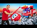 Машины помощники спасают Супер Крылья! - Распаковка Спарки и Зоуи - Super Wings Mission Teams