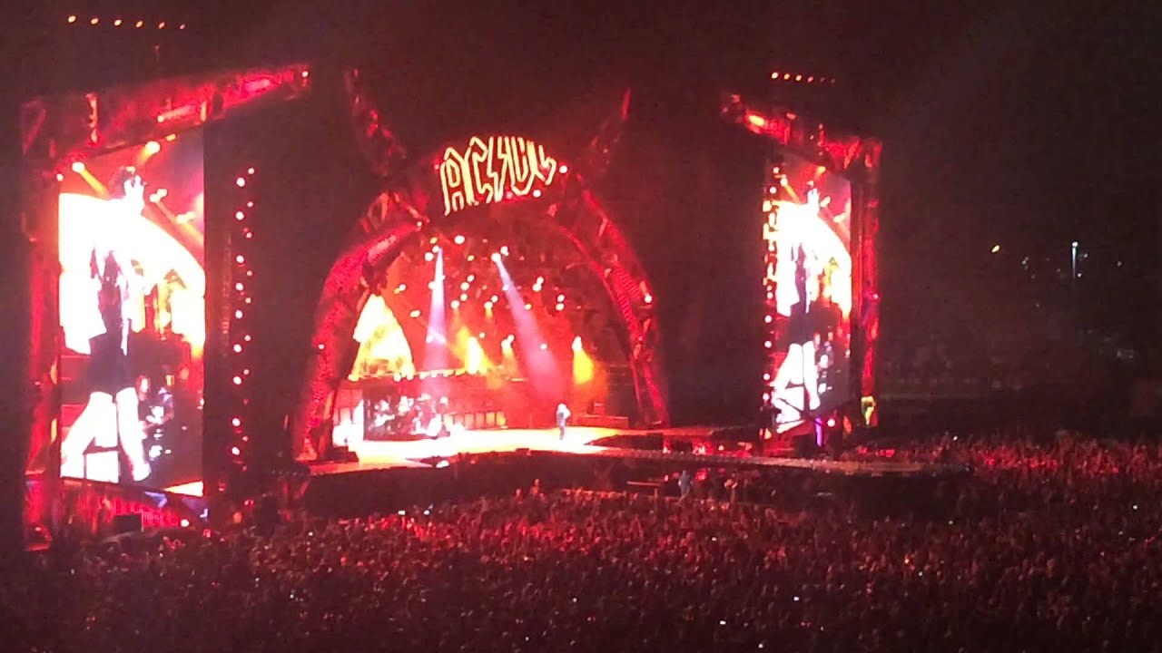 AC/DC Highway To Hell Live Brisbane 14/11/2015 - YouTube
