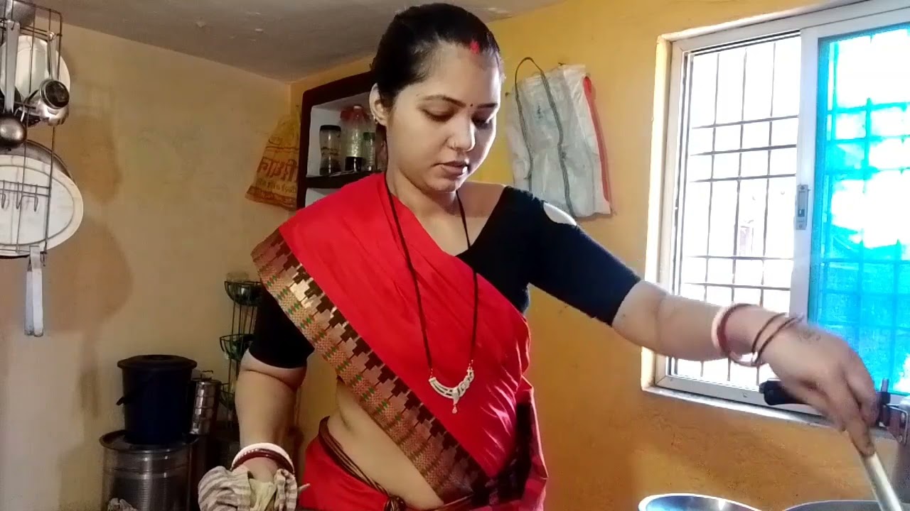 शाम से लेकर सुबह तक कितना सारा काम करना पड़ता है 🙍 इतनी गर्मी में 🌅